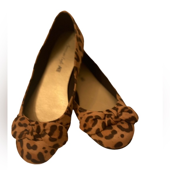 American Eagle Outfitters Shoes American Eagle Suede Leopard Bow